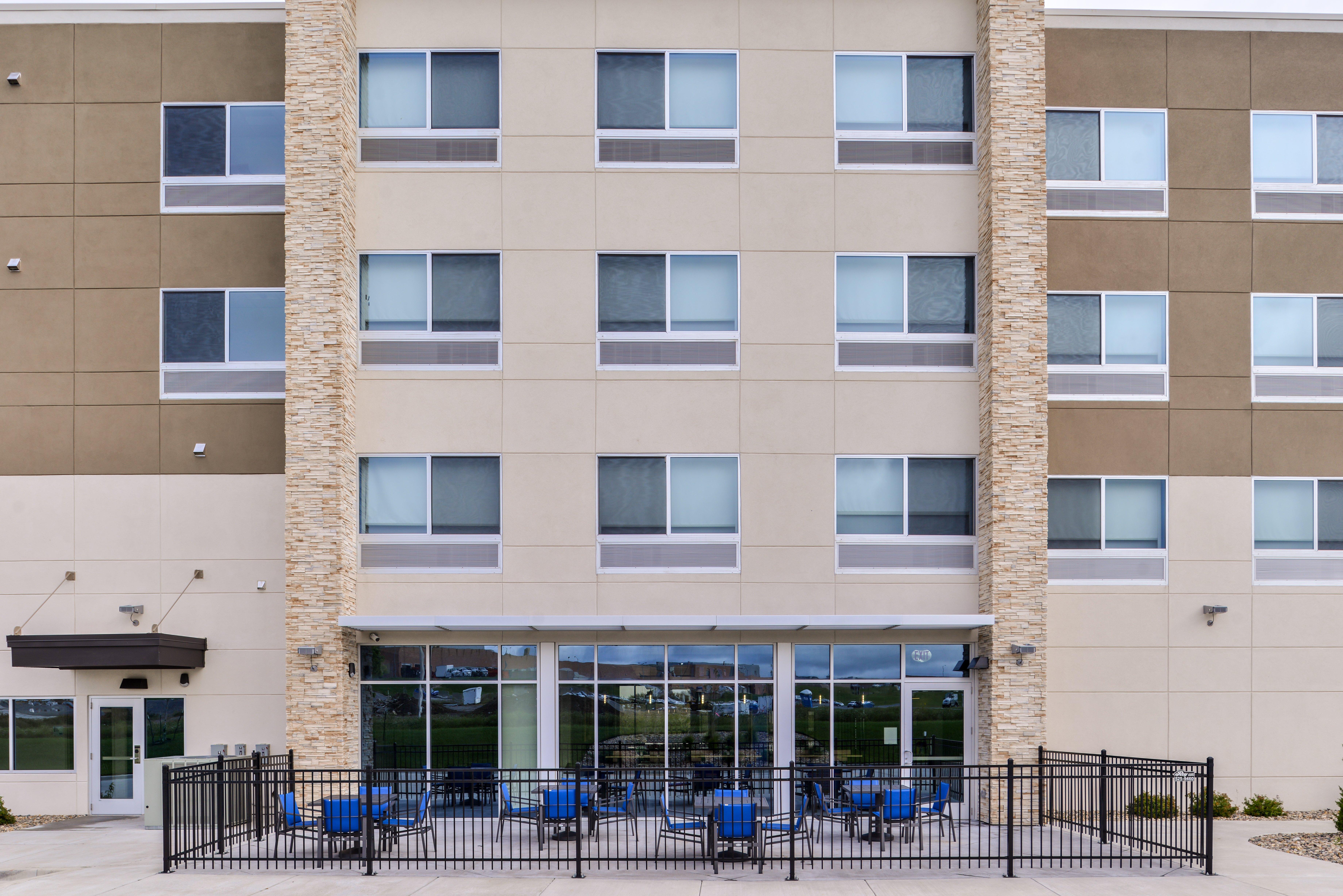 Holiday Inn Express & Suites - Kansas City - Lee'S Summit By Ihg Exterior photo